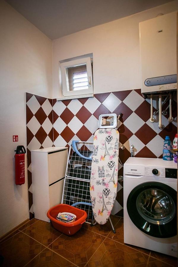 Apartment Orbanic 罗维尼 外观 照片