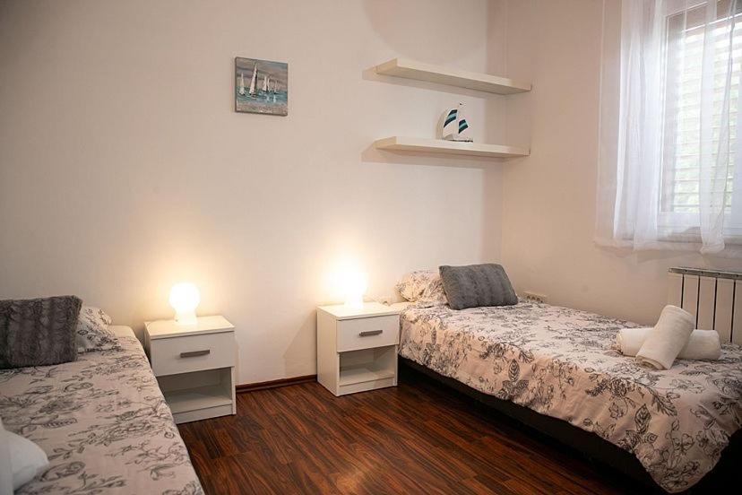 Apartment Orbanic 罗维尼 外观 照片